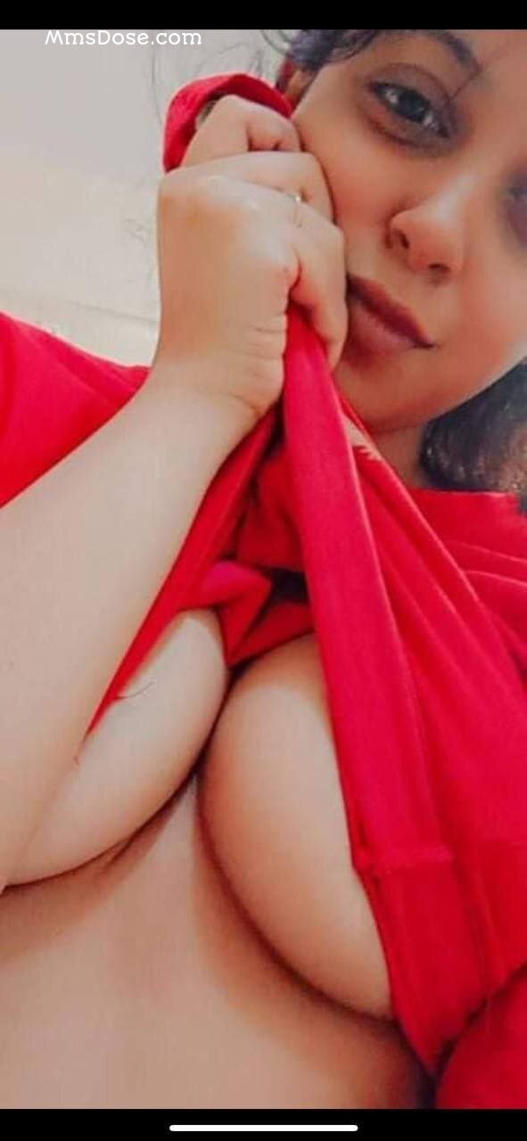 Prithu with Her Black Nipples #EZwxtoeJ
