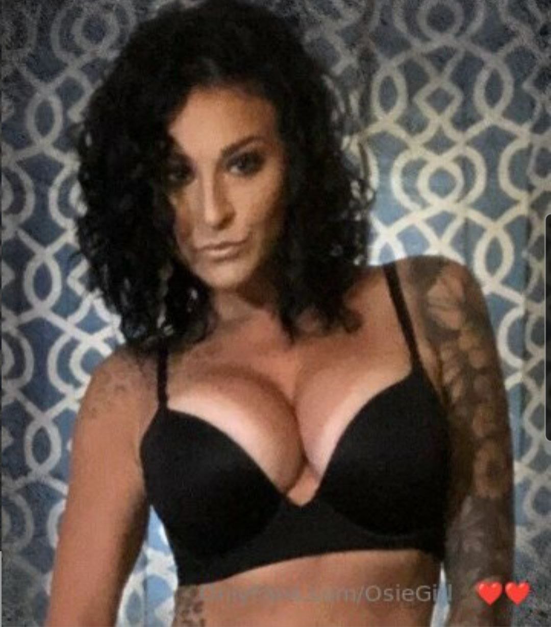 HotWife #BikW5Q5M