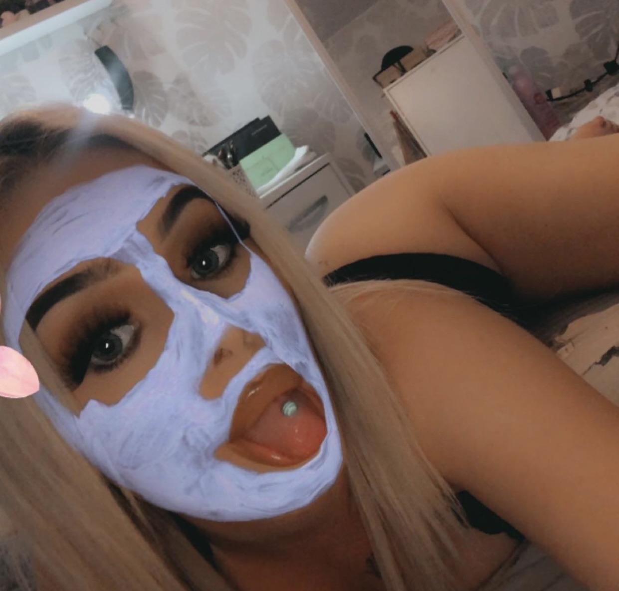 Collection of random British Teens #RnxmaMyM