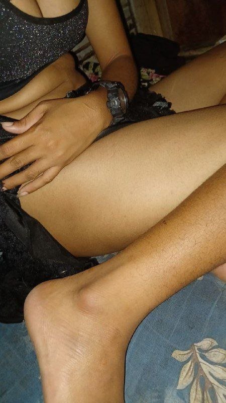 Skinny Papua Chick #1y5a3B90