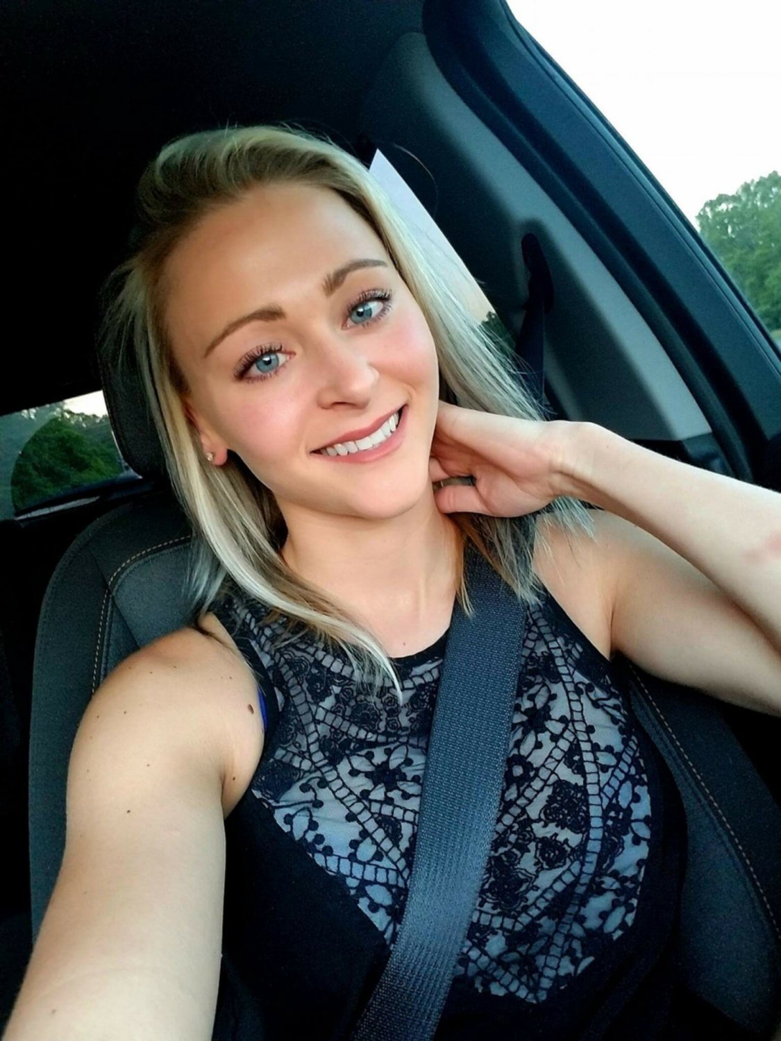 Mountaineer beauty #ibGLdzNZ