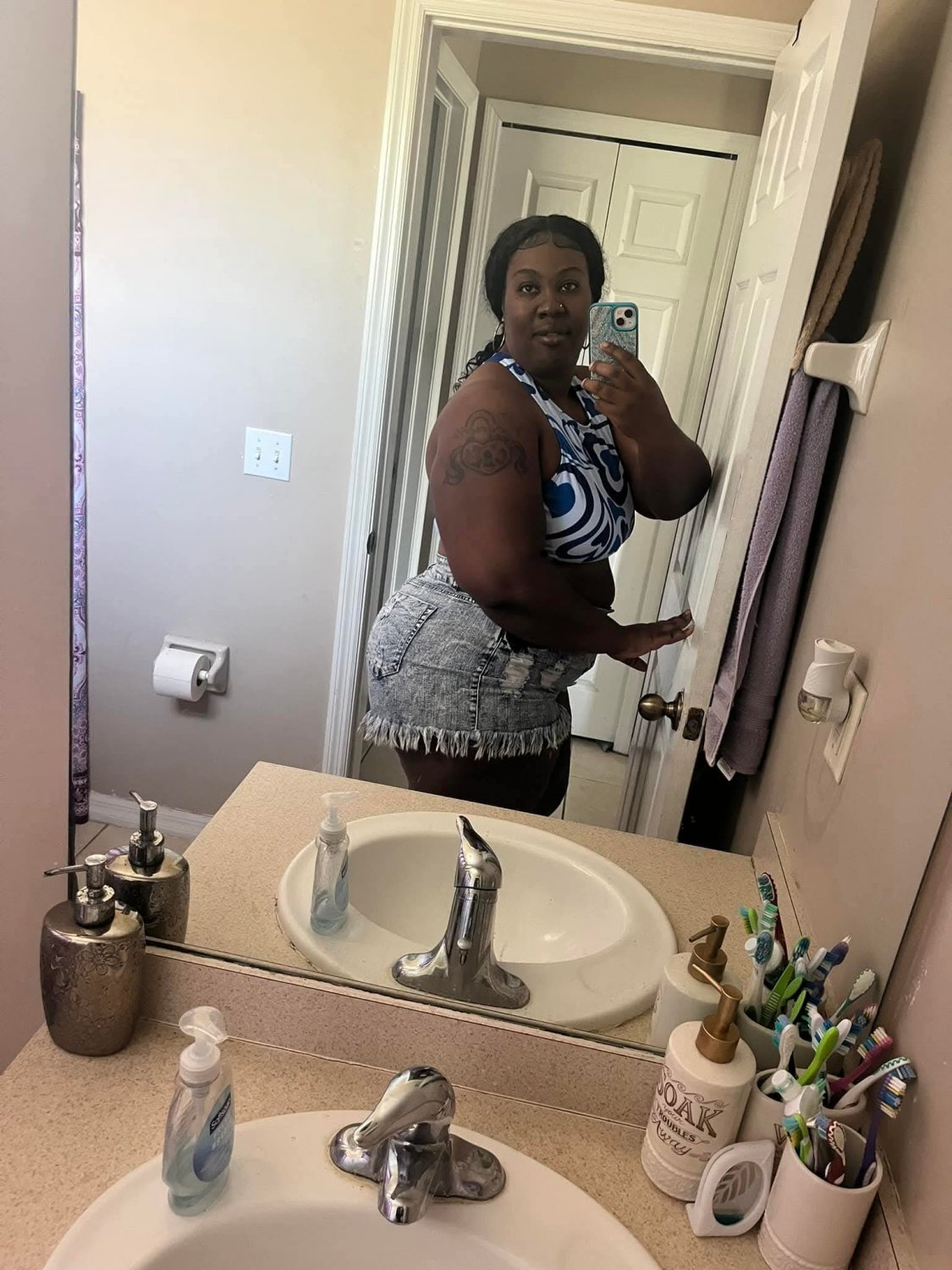 Thick Round Booty Ebony Milf. Her Shit Look So Good, I Would Not Pull Out 126 #F6DCmpgV