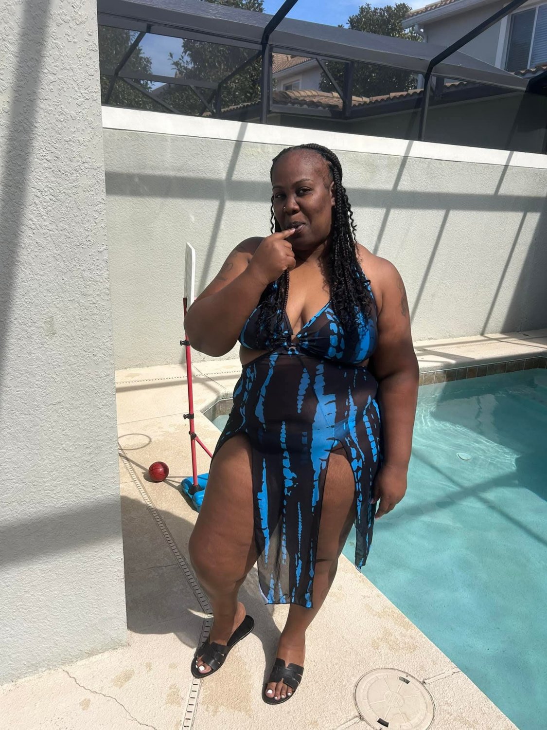 Thick Round Booty Ebony Milf. Her Shit Look So Good, I Would Not Pull Out 126 #bg4cLFlg