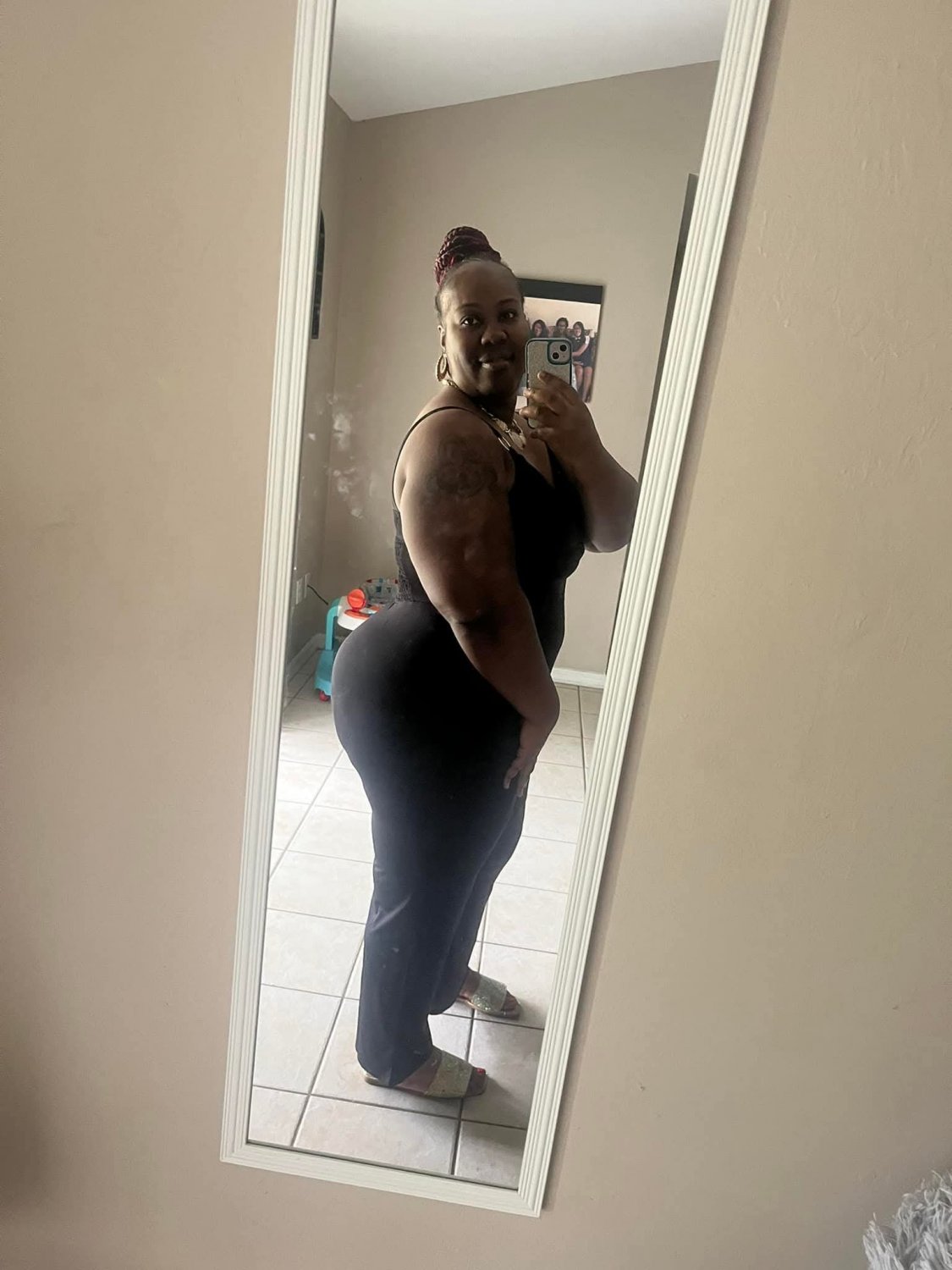Thick Round Booty Ebony Milf. Her Shit Look So Good, I Would Not Pull Out 126 #wG3RPDfe