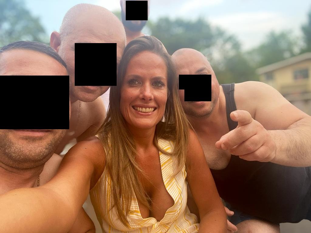 Amateur Belgian slutwife Yuliette and her adventures (UPDATED) #L1C3Vecj