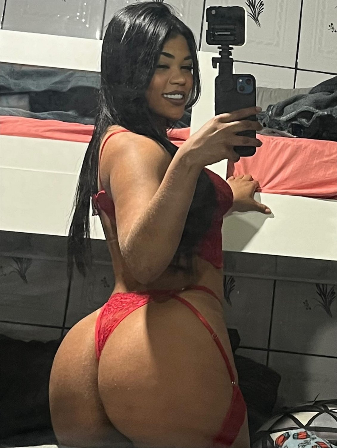 Morena tentação perfeita #BbVBT5o3