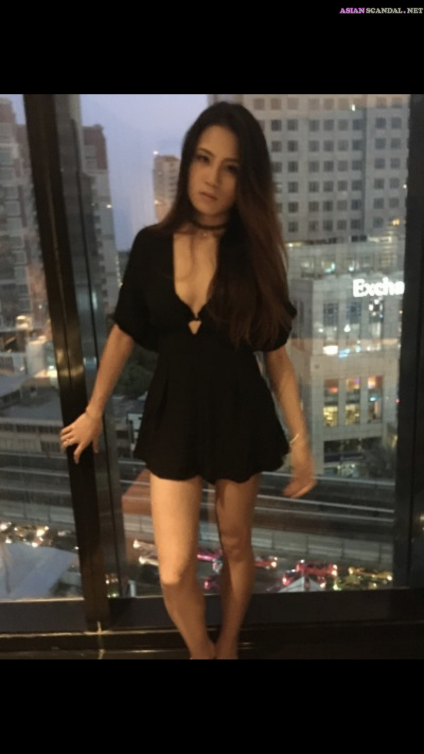 Singapore Secretary - Porn Videos & Photos - EroMe